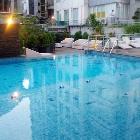 Fx Sudirman 28 Apartment Jakarta Exterior photo