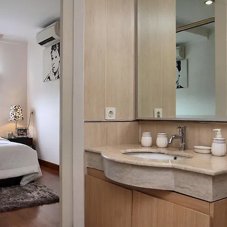 Fx Sudirman 28 Apartment Jakarta Exterior photo